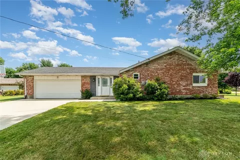 4213 Carthel Dr, Liberty Twp, OH 45011