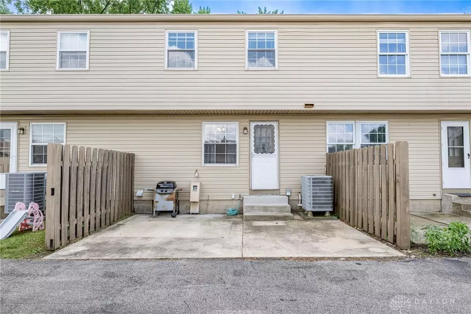 Exterior - 95 Marco Ln, Washington Township, OH 45458 photo 2 of 3