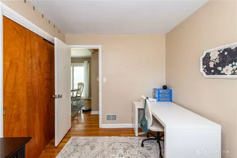 Bedroom - 1065 Wenston Ct, Kettering, OH 45429 photo 4 of 6