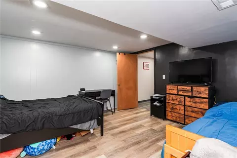 Bedroom - 1065 Wenston Ct, Kettering, OH 45429 photo 6 of 6