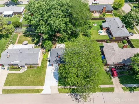 View/Area - 1065 Wenston Ct, Kettering, OH 45429 photo 8 of 8