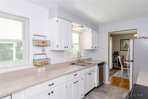 Kitchen - 1065 Wenston Ct, Kettering, OH 45429 photo 1 of 3