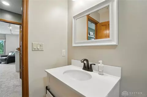 Bath - 6768 Montpellier Blvd, Centerville, OH 45459 photo 10 of 14