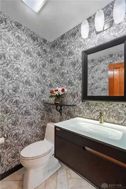Bath - 6768 Montpellier Blvd, Centerville, OH 45459 photo 2 of 14