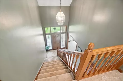 Entry Way - 6768 Montpellier Blvd, Centerville, OH 45459 photo 4 of 5