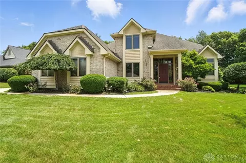 Exterior - 6768 Montpellier Blvd, Centerville, OH 45459 photo 3 of 18
