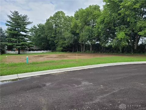 212 Charles Ct, Covington, OH 45318