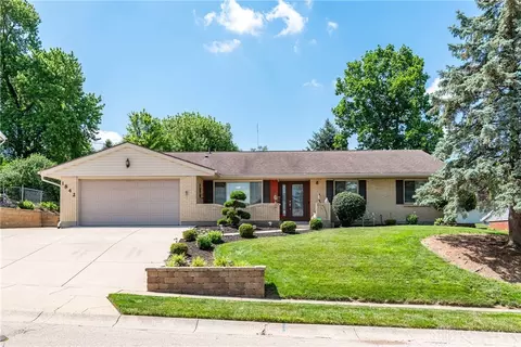 1842 Kathy Ln, Miamisburg, OH 45342