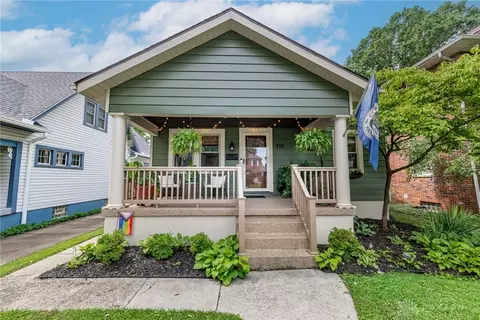 318 Hadley Ave, Oakwood, OH 45419