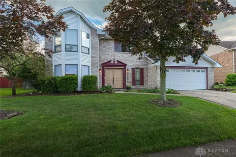 6864 Deer Ridge Dr, Huber Heights, OH 45424