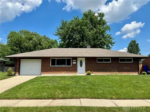 5836 Resik Dr, Dayton, OH 45424