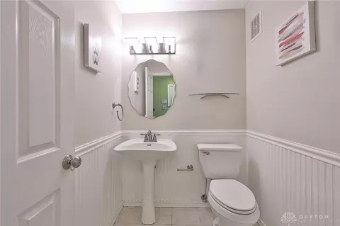 Bath - 8536 Summitridge Dr, Cincinnati, OH 45255 photo 3 of 5