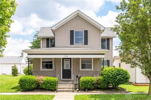 124 N 2nd St, Tipp City, OH 45371