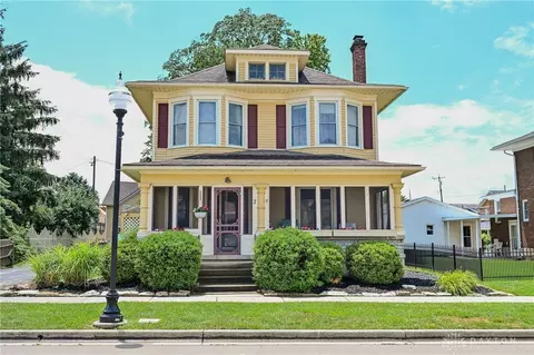 7 W Monument St, Pleasant Hill, OH 45359
