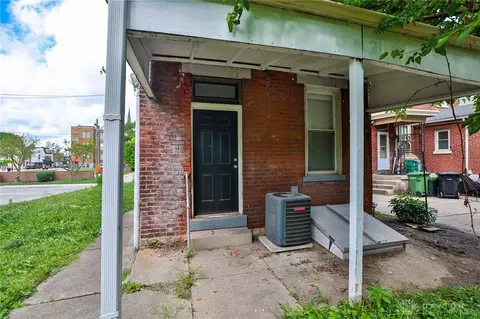 Exterior - 15 Bertus St, Cincinnati, OH 45217 photo 5 of 7