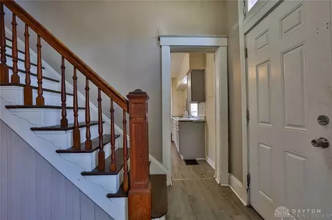 Entry Way - 15 Bertus St, Cincinnati, OH 45217 photo 1 of 4