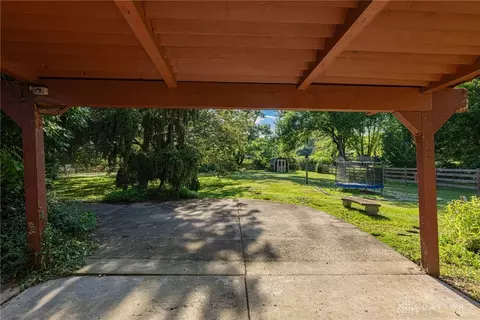 7635 Bigger Rd, Centerville, OH 45459 photo 30