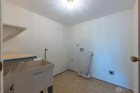 7635 Bigger Rd, Centerville, OH 45459 photo 15