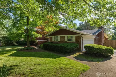 7635 Bigger Rd, Centerville, OH 45459 photo 29