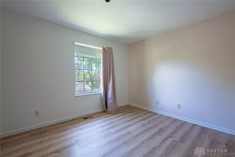 7635 Bigger Rd, Centerville, OH 45459 photo 21