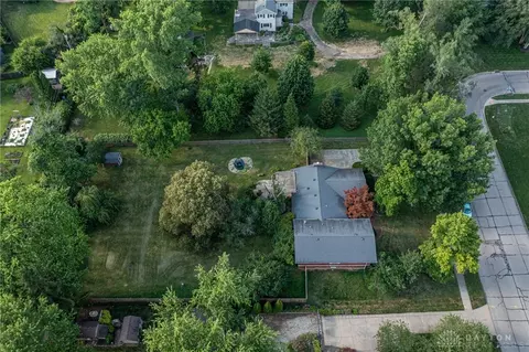 7635 Bigger Rd, Centerville, OH 45459 photo 37