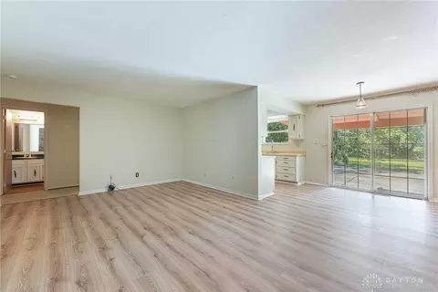 7635 Bigger Rd, Centerville, OH 45459 photo 11