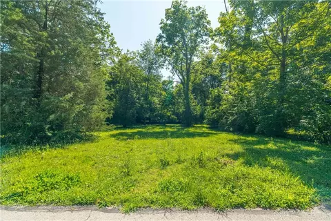 7914 Melody Rd, Dayton, OH 45415