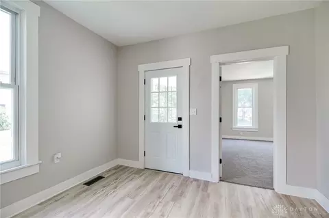 803 Laurel St, Springfield, OH 45503 photo 6