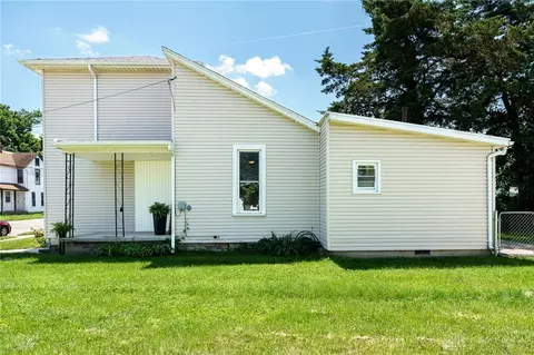 803 Laurel St, Springfield, OH 45503 photo 3