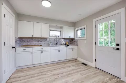 803 Laurel St, Springfield, OH 45503 photo 14