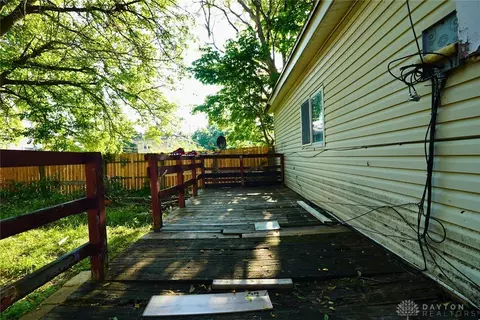 209 E Grand Ave, Springfield, OH 45505 photo 9