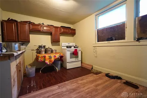 209 E Grand Ave, Springfield, OH 45505 photo 5