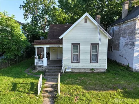 209 E Grand Ave, Springfield, OH 45505