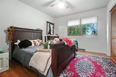Bedroom - 372 Willowhurst Dr, Centerville, OH 45459 photo 7 of 8