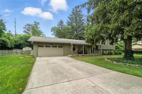 Exterior - 372 Willowhurst Dr, Centerville, OH 45459 photo 3 of 19