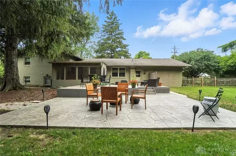 Exterior - 372 Willowhurst Dr, Centerville, OH 45459 photo 11 of 19