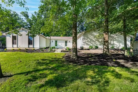 7263 Timbernoll Dr, West Chester, OH 45069