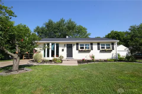 412 Cedar Ln, Lebanon, OH 45036