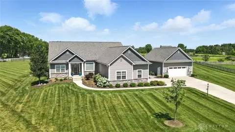 2888 Lucy Ln, Waynesville, OH 45068