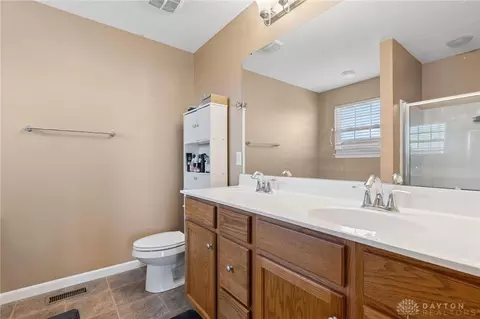 Bath - 1681 S Branch Rd, Centerville, OH 45458 photo 2 of 4