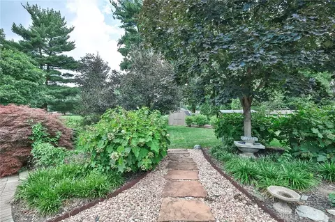 Exterior - 6341 Marshall Rd, Centerville, OH 45459 photo 7 of 18