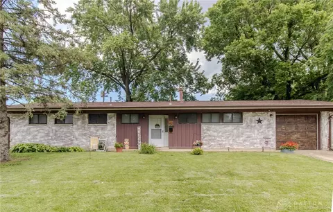 452 Townsend Pl, Dayton, OH 45431