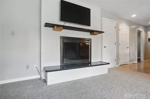 Living - 3845 Westcliff Ct, Springfield, OH 45502 photo 13 of 14
