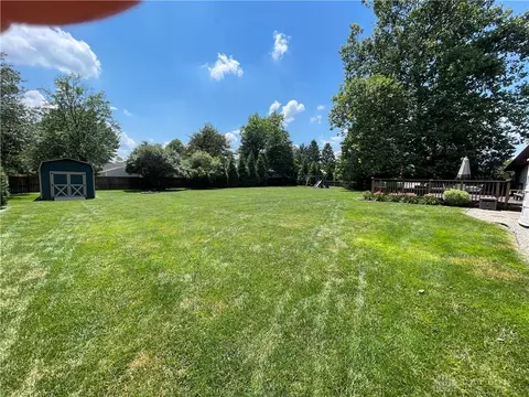 Exterior - 3845 Westcliff Ct, Springfield, OH 45502 photo 15 of 23