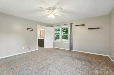 Bedroom - 3845 Westcliff Ct, Springfield, OH 45502 photo 5 of 11