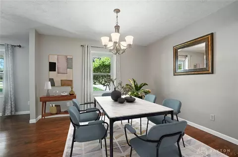 Dining - 3845 Westcliff Ct, Springfield, OH 45502 photo 1 of 2