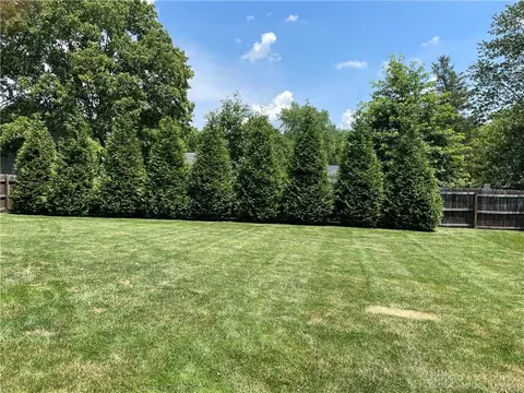 Exterior - 3845 Westcliff Ct, Springfield, OH 45502 photo 6 of 23