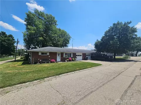 103 N Taylor St #101, Farmersville, OH 45325