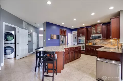 Kitchen - 9408 Oak Brook Dr, Centerville, OH 45458 photo 2 of 6