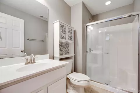 Bath - 9408 Oak Brook Dr, Centerville, OH 45458 photo 5 of 6